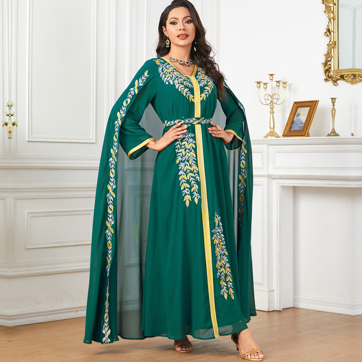 3932 Middle East Cross-Border Fashion Embroidered One-Piece Evening Gown Women's Arabian Robe Dubai Dress - Image 4