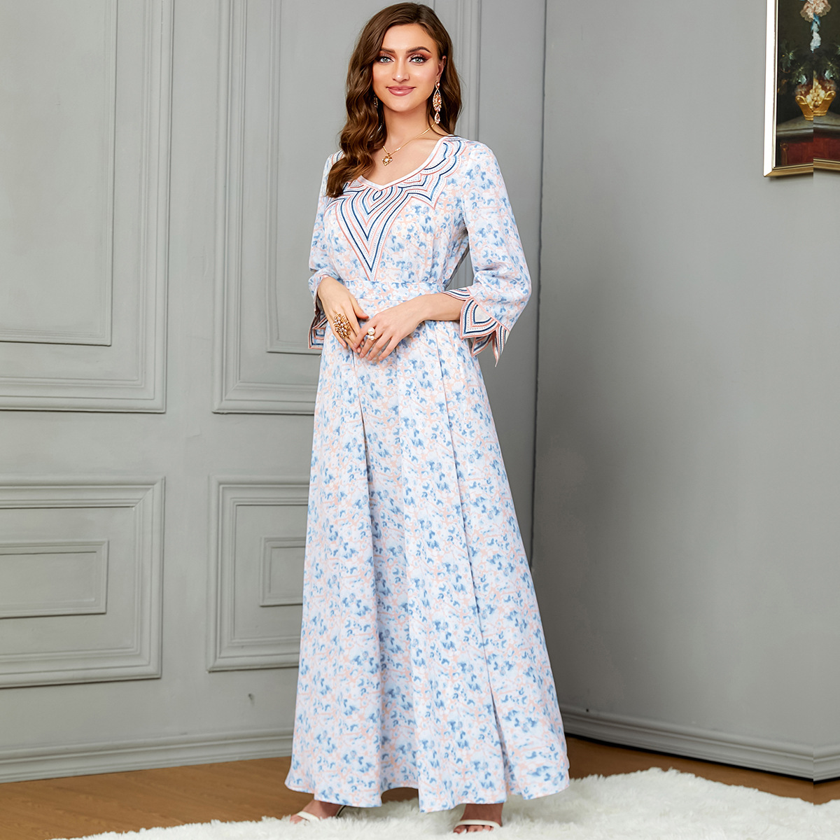 3679 European And American Foreign Trade Arab Clothing Long-Sleeved Embroidery Hot Diamond Fashion Muslim 2024 New Dress