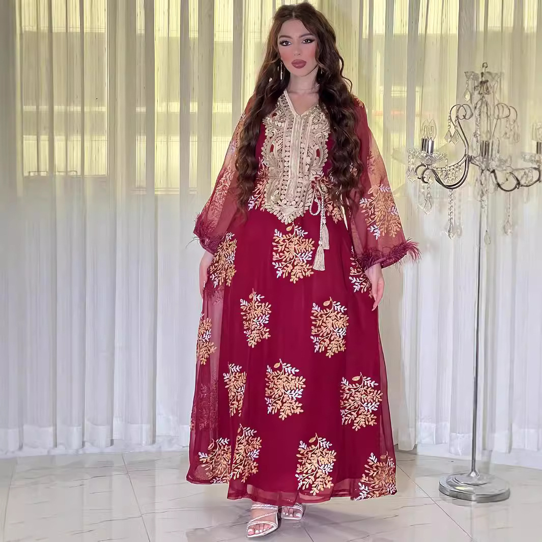 4076 Middle East Cross-Border Foreign Trade New Fashion Embroidered Women's Muslim Robe Arabic Dress Dress - Image 3