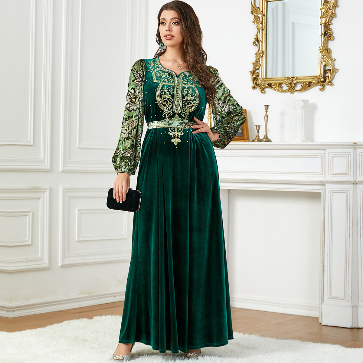 3787 Middle Eastern Muslim Robe Autumn And Winter Velvet Stitching Beaded Women's Dress Elegant Long Skirt - Image 4
