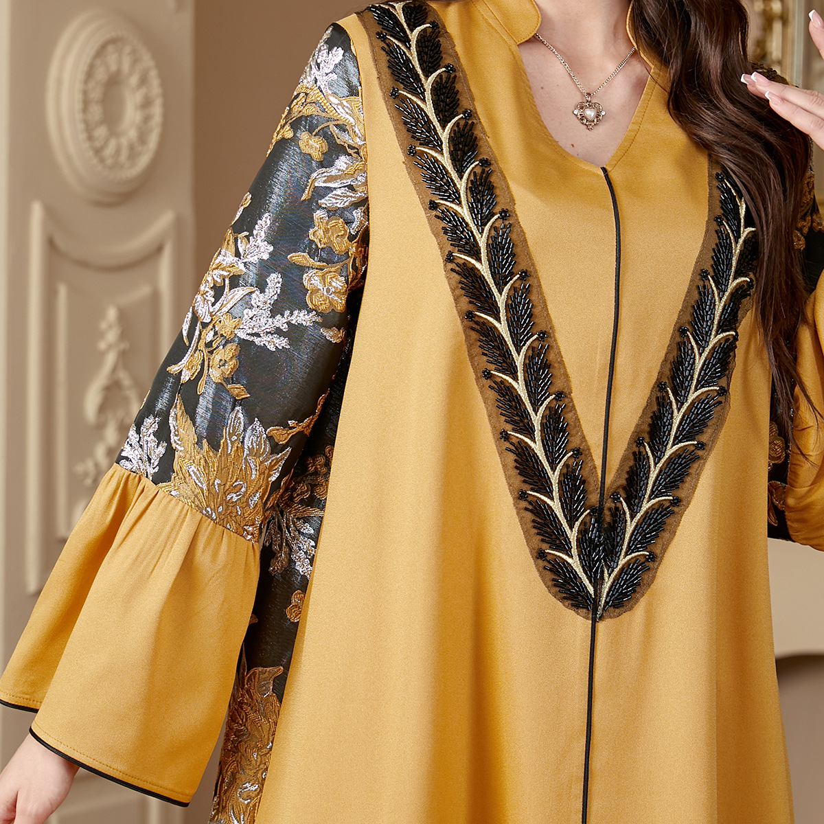 4174 Middle East Cross-Border Muslim Robe Women's Long Skirt Jacquard Stitching Contrast Embroidery V-Neck Long-Sleeved Dress - Image 4
