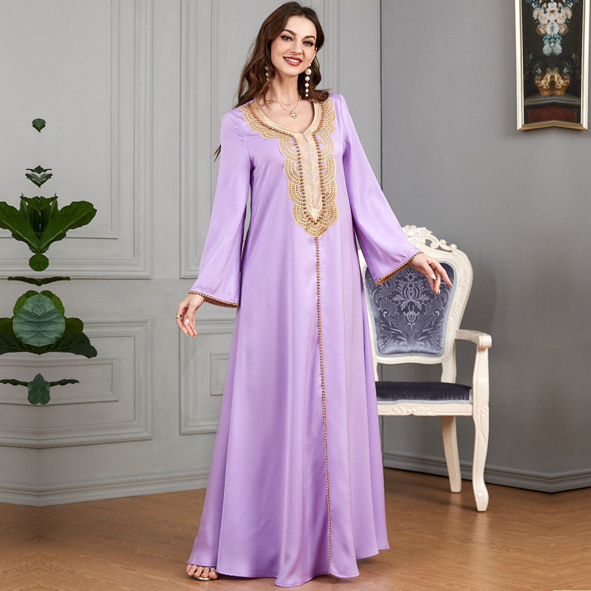 3287 Middle East Cross-Border Abaya Arabic Clothing Women's V-Neck Beaded Long-Sleeved European And American Foreign Trade Dress - Image 4