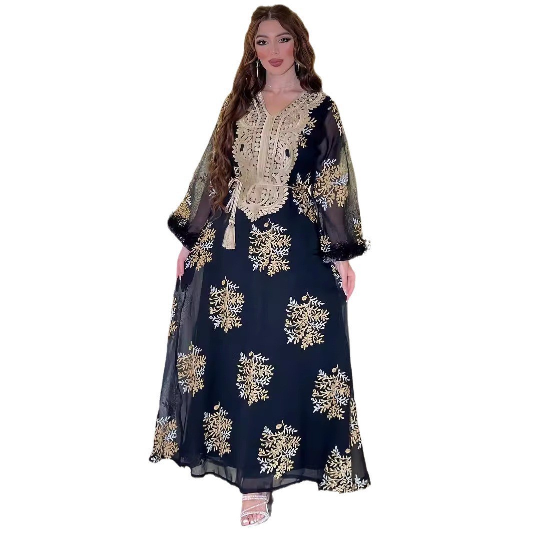 4076 Middle East Cross-Border Foreign Trade New Fashion Embroidered Women's Muslim Robe Arabic Dress Dress - Image 5