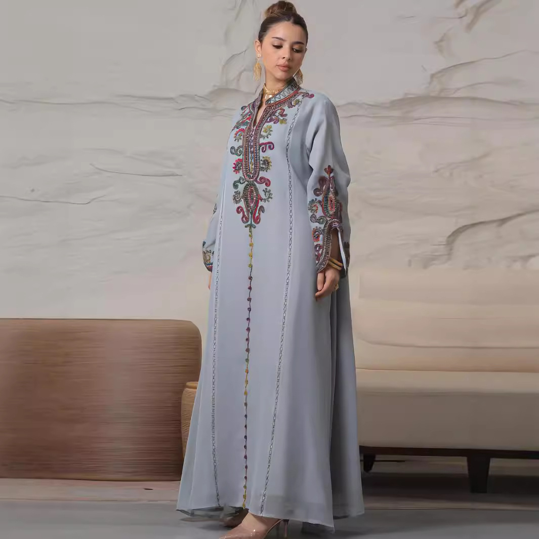 4069 Middle East Amazon Cross-Border Muslim Robe Heavy Industry Rope Embroidery Craft Casual Dress Foreign Trade Women's Clothing - Image 2