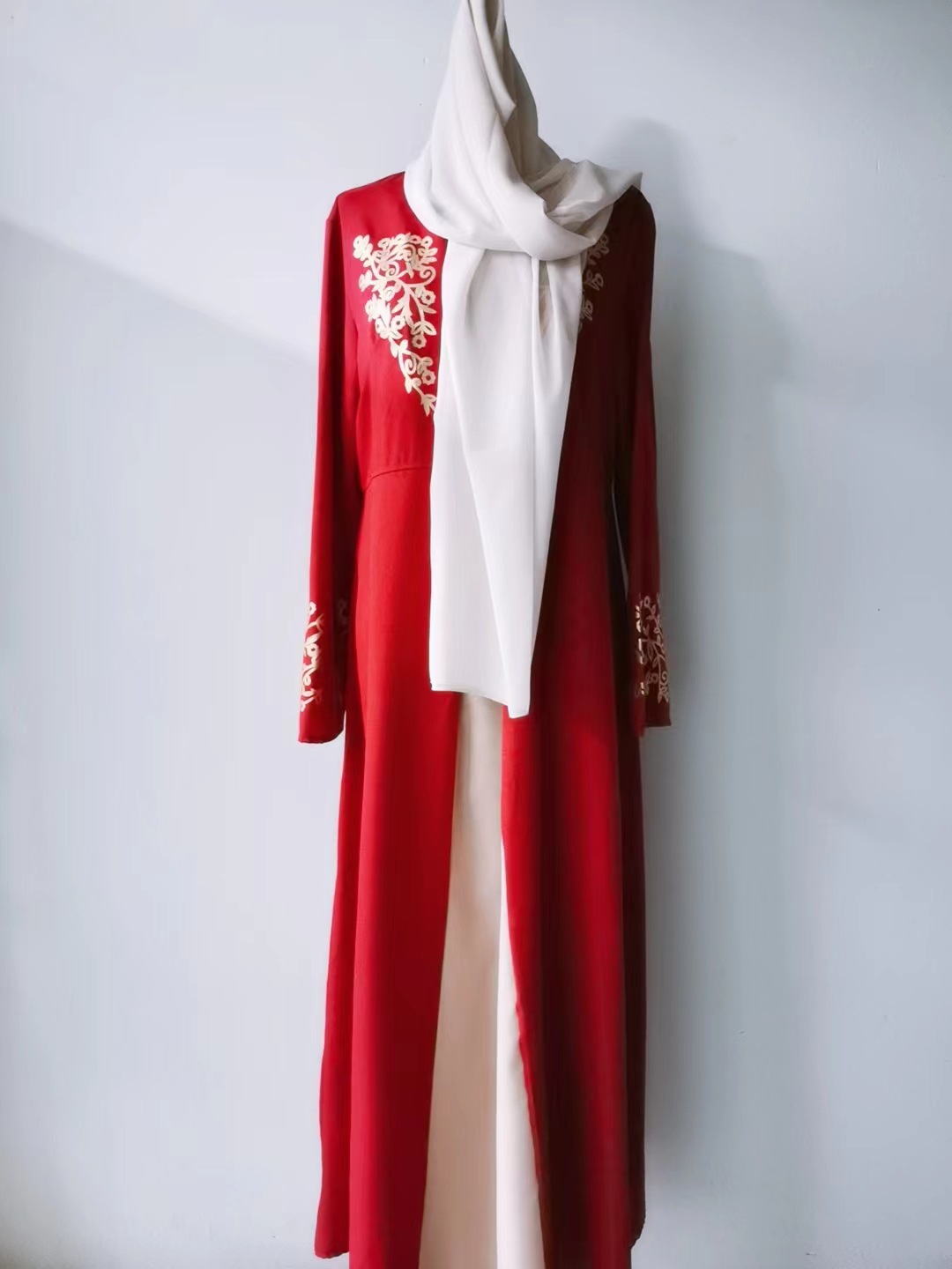 Directly Supplied From The Manufacturer, Iduoduo European And American Long Skirts, Contrasting Color Slim-Fitting Long Skirts, Bronzing Splicing Dress 9008 - Image 10