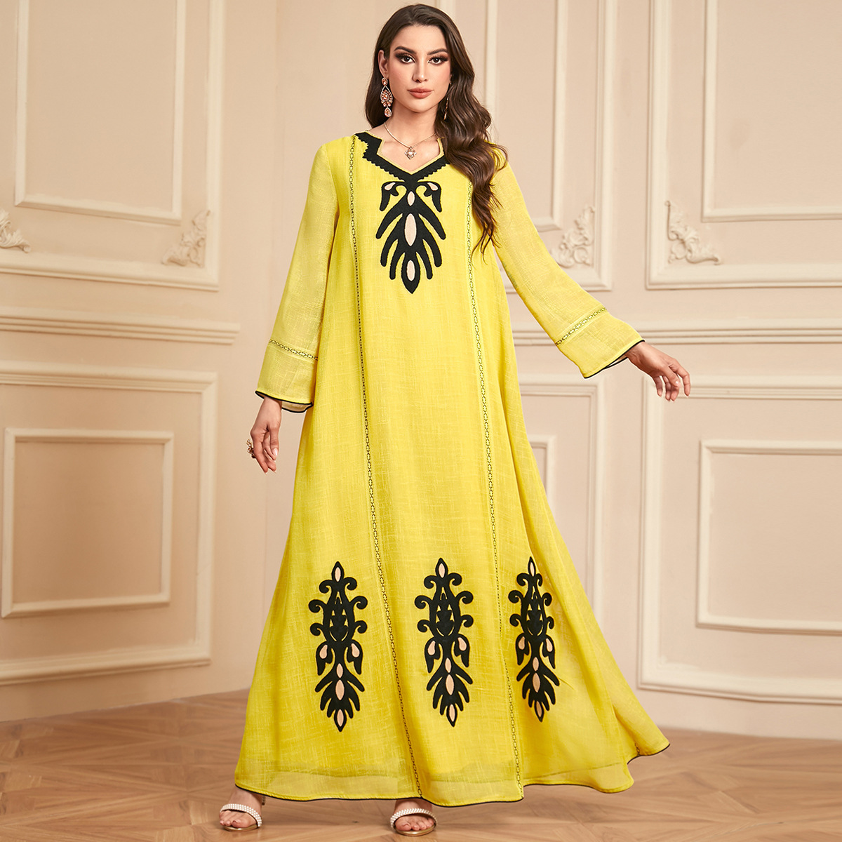 4091 Amazon Temu Middle East Cross-Border Muslim Robe Women's Embroidered Long-Sleeved European And American Foreign Trade Dress - Image 2